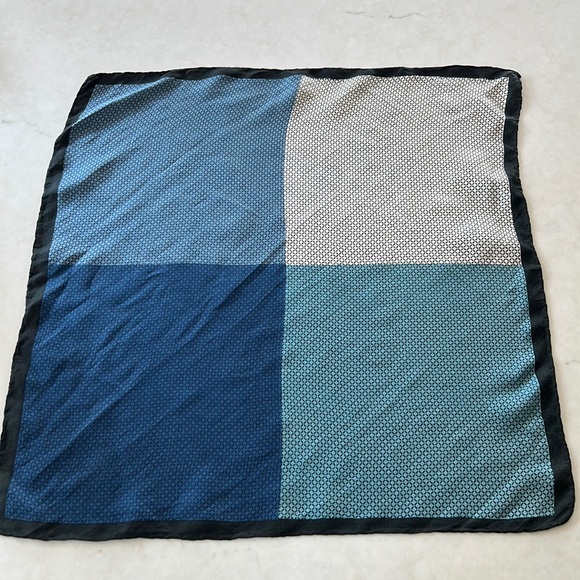 Reformation Accessories - Reformation Vintage Silk Scarf